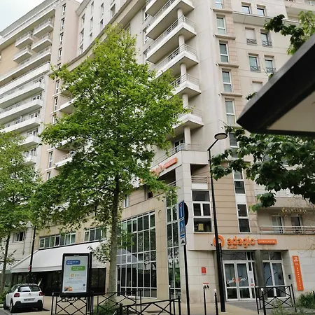 La Defense Aparthotel Courbevoie
